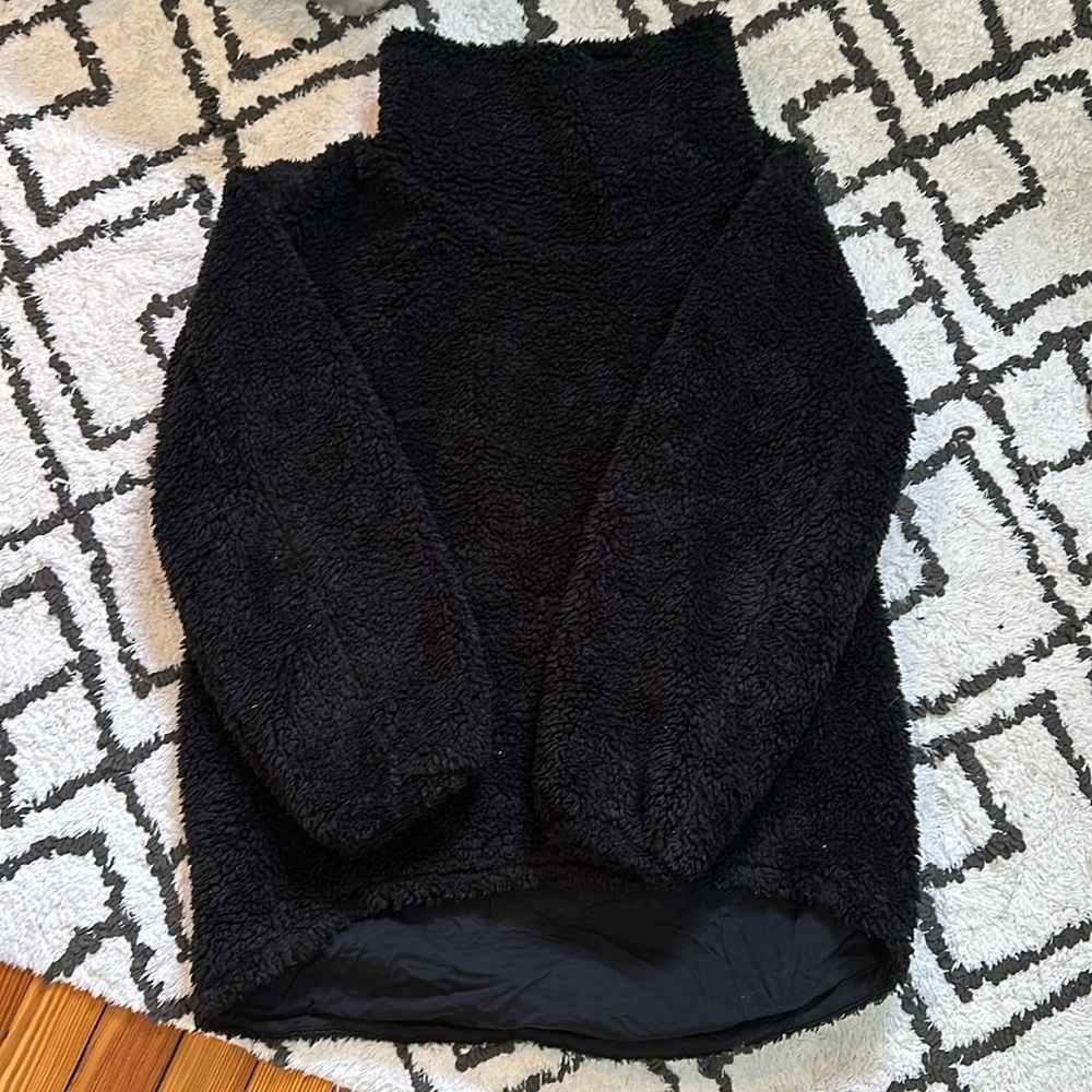 Lululemon Sherpa Turtleneck Hoodie